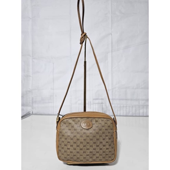 Authentic Gucci Vintage Monogram Interlocking GG Shoulder / Crossbody Bag - Picture 1 of 12